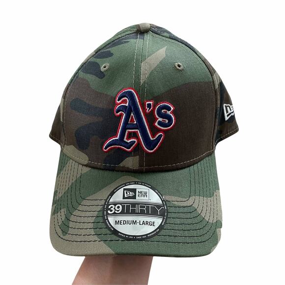 New Era Other - Oakland Athletics New Era Camo Hat M/L